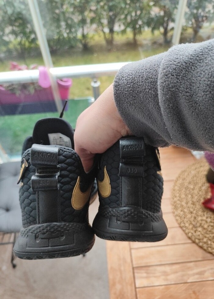 Nike LeBron  - Görsel 2