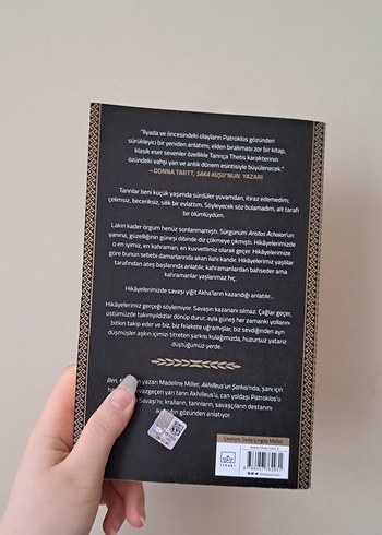 Akhilleus'un Şarkısı - Madeline Miller - Görsel 2