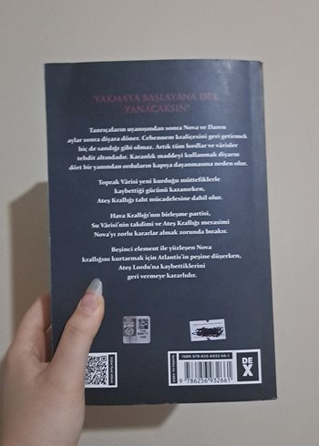 Deliler ve Cellatlar - N.G. Kabal - Görsel 2