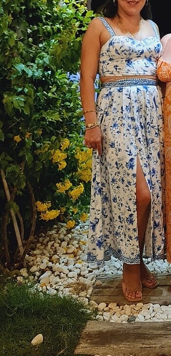 Çiçekli ikili takım