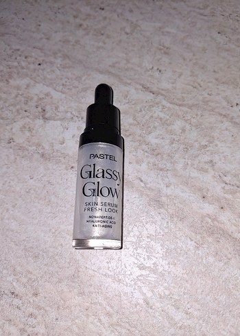 Pastel Glassy Glow - Görsel 2