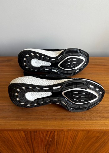 Adidas Ultraboost Erkek Koşu Ayakkabısı - Görsel 4