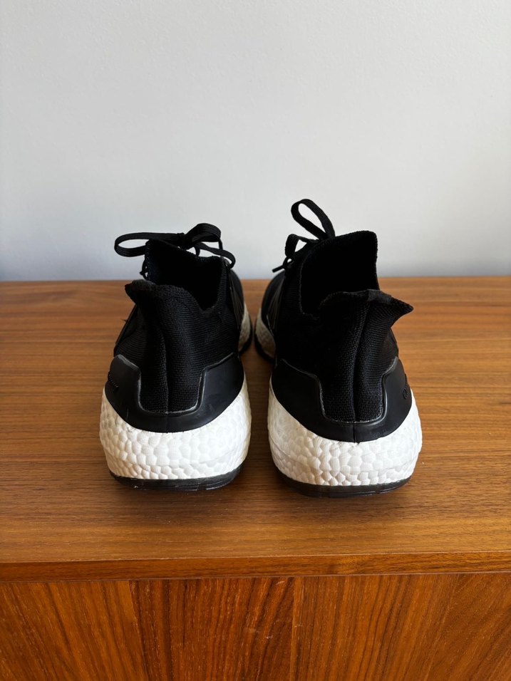 Adidas Ultraboost Erkek Koşu Ayakkabısı - Görsel 5