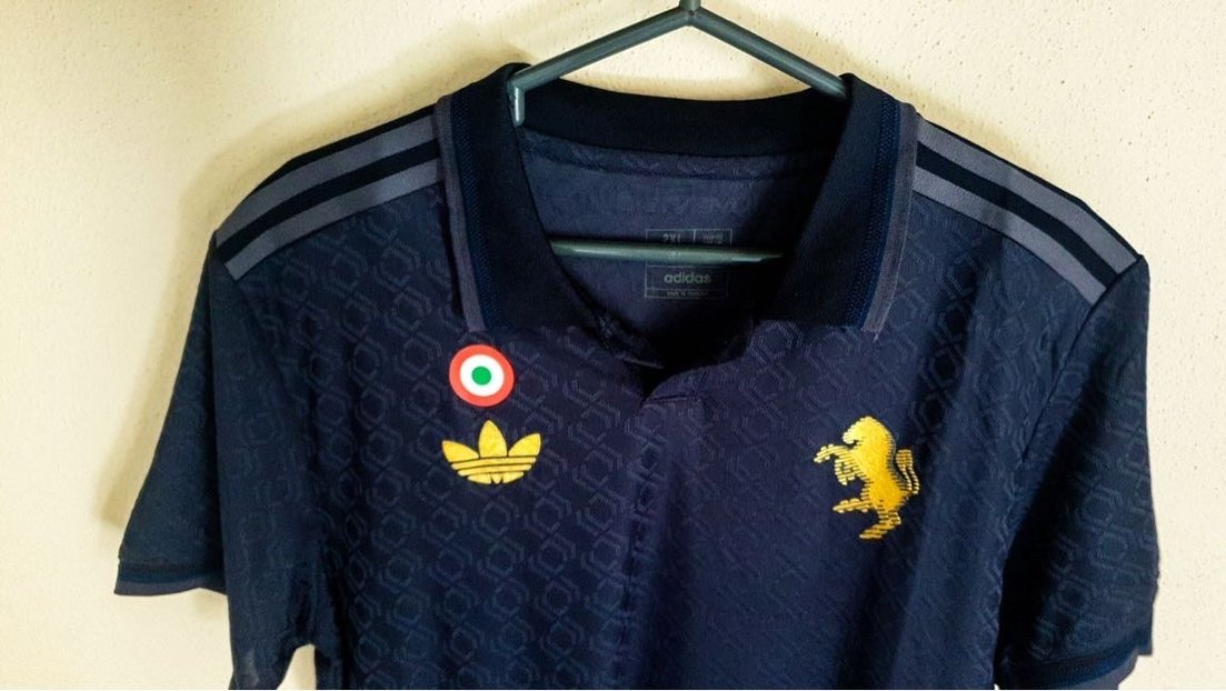 Juventus 2024-2025 Originals Lacivert Forma - Görsel 3