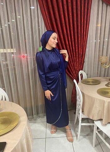 Eteği taşlı abiye