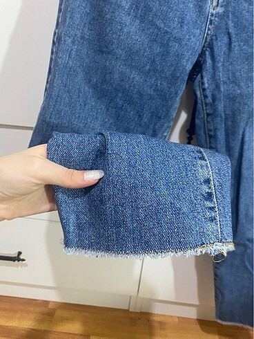 Zara jeans