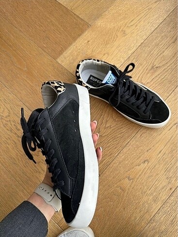 37 Beden siyah Renk Golden Goose Deluxe Bayan Sneaker