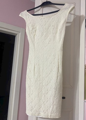 Beyaz Mini Dantel Gelinlik