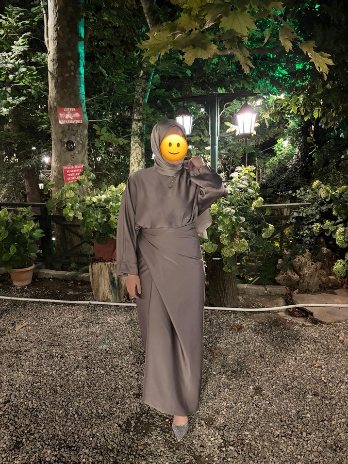 Gri Uzun Kollu Drapeli Kadın etekli takım - Görsel 2