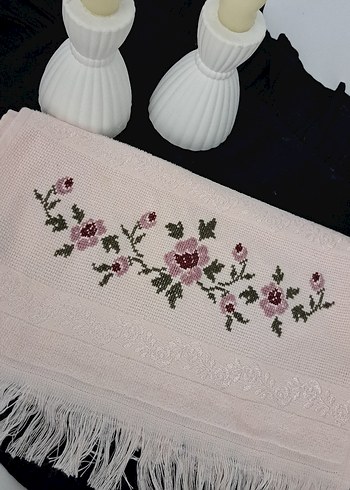 EL ISLEMESI Püsküllü Pastel Beyaz Havlu - Görsel 4