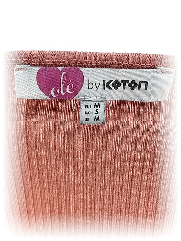 m Beden Koton Bluz %70 İndirimli.