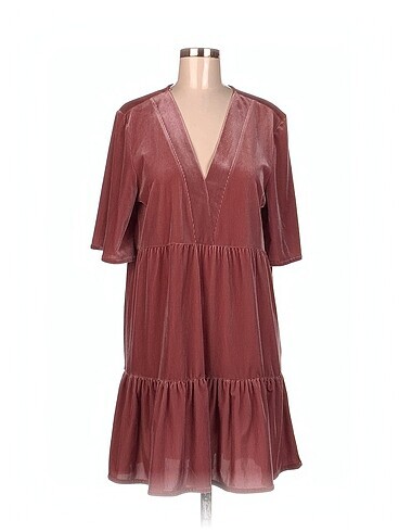 Zara Kısa Elbise %70 İndirimli.