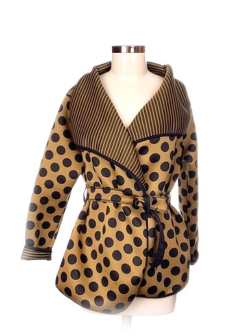 Zara Ceket %70 İndirimli.