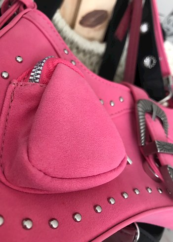 Bershka Pembe Deri Tokalı Biker Çanta