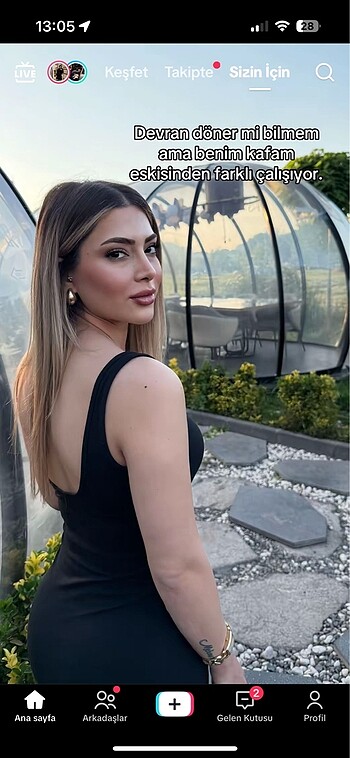 Siyah elbise