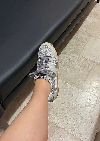 Golden goose - Görsel 2