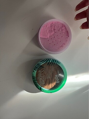  Beden Hola pudra-bronzer