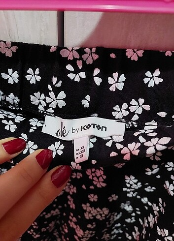 Koton Çiçek Desenli Mini Etek