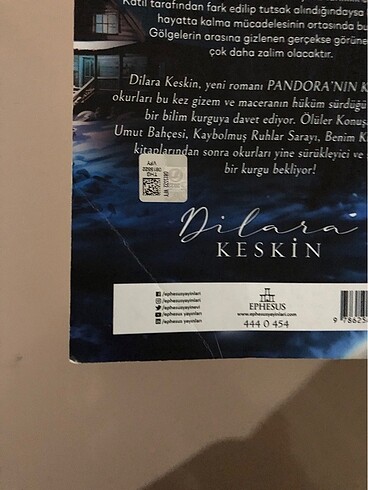  Beden Renk Dilara keskin Pandora'nın kalbi wattpad kitabı