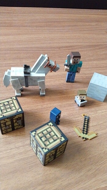  Beden Minecraft oyuncak