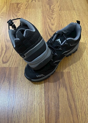 Deichmann Kadın Siyah Bot (Su İtici Malzeme) - Görsel 4