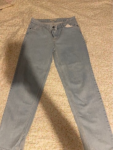 Mom Jean