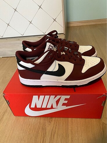 Nike dunk low