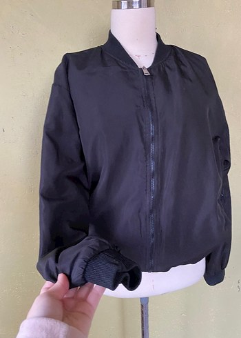 Siyah Fermuarlı Kadın Ceket - Görsel 4