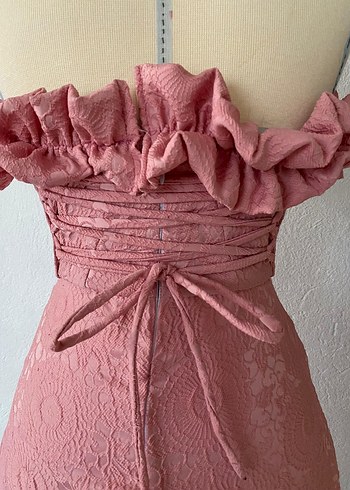 Pudra Mini Straplez Fırfırlı Nakışlı Elbise - Görsel 8