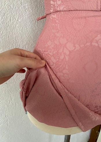 Pudra Mini Straplez Fırfırlı Nakışlı Elbise - Görsel 10