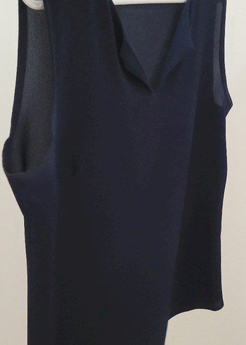 Lacivert V Yakalı Kolsuz Bluz - Görsel 4