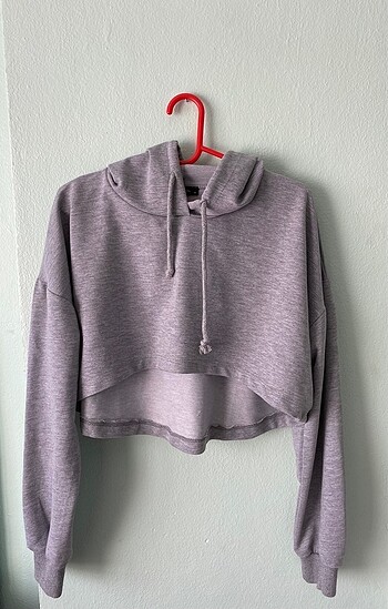 crop sweatshirt