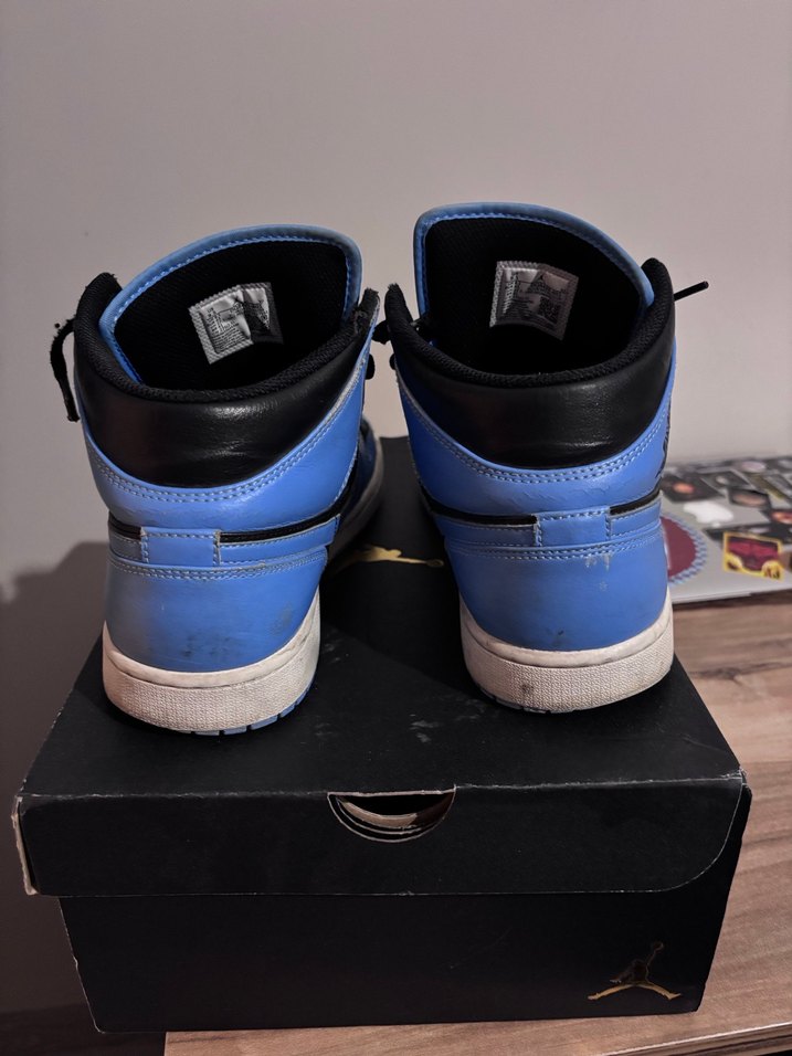 Nike Air Jordan 1 Mid - Görsel 4