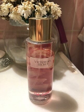 Victoria?s Secret vücut spreyi