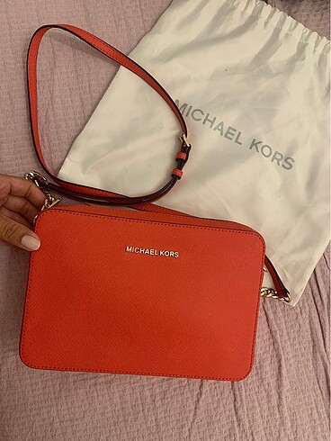 Michael kors narçiçeği çanta