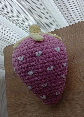 Mini çilek yastık 