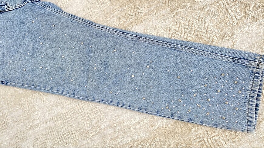 42 Beden Taşlı Kot pantolon