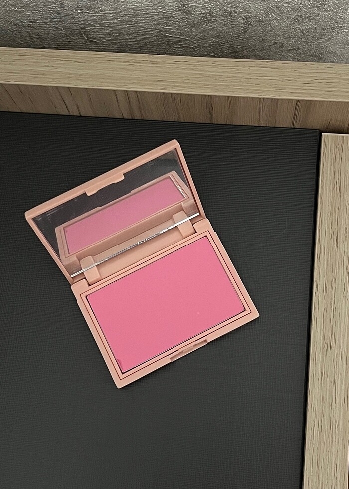 Dora Joy Allık - Görsel 2