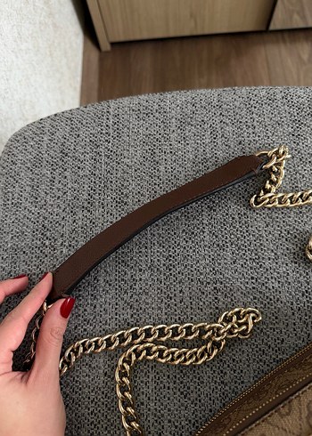 Guess Çanta - Görsel 3