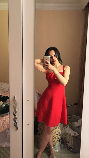 TrendyolMİLLA KIRMIZI ELBİSE