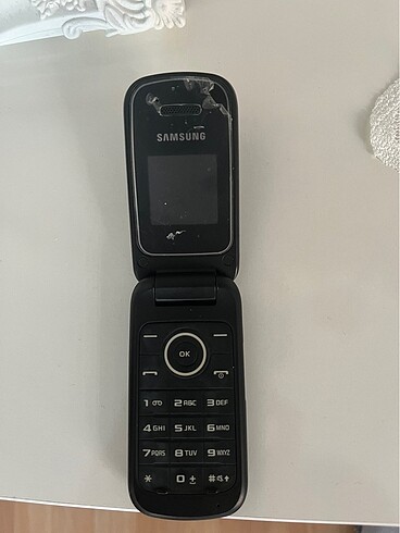 Samsung tuşlu telefon