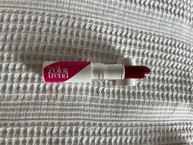 Avon Avon ruj