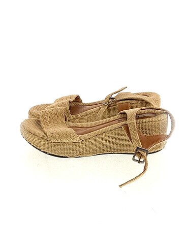 Vintage Love Sandalet %70 İndirimli.