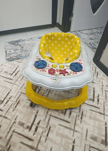 Sarı Renkli Bebek Yürüteci - Görsel 2