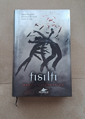 Fısıltı - Hush Hush Serisi 1. Kitap