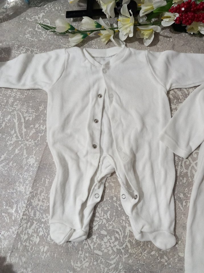 Bebek Erkek Beyaz Hastane Tulumu - Görsel 2