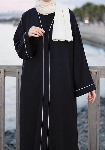 44 Beden Lemaye biyeli abaya