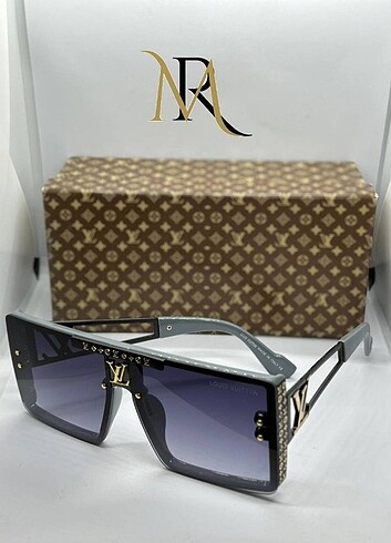 Louis Vuitton BAYAN GÜNEŞ GÖZLÜĞÜ 