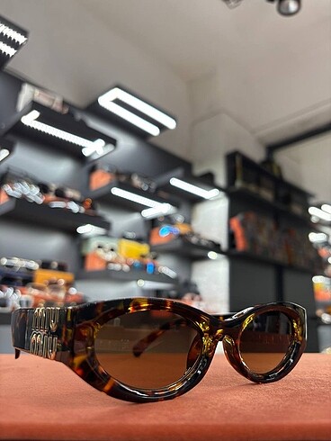 Miu Miu Miu Miu ithal SUNGLASSES