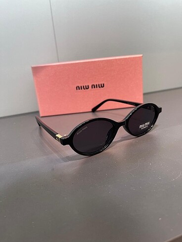 Miu Miu Miu Miu ithal sunglasses